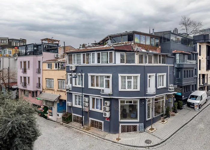 Bahaus Guesthouse Hostel